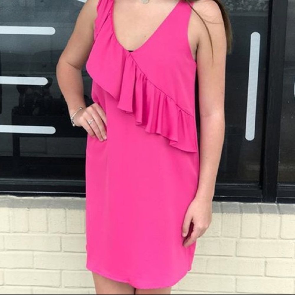 Pink Shift Dress 🍓